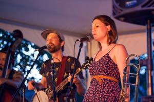 eli doyon et la tempete village au pied du courant festival off quebec montreal